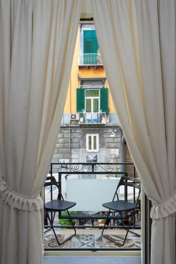 Hotel “A Piazzetta” Neapol Zewnętrze zdjęcie